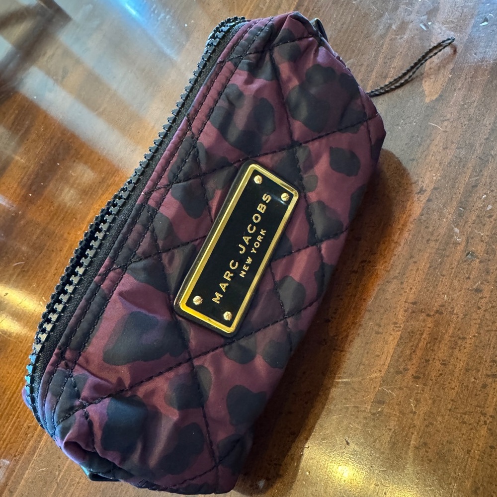 Marc Jacobs makeup bag